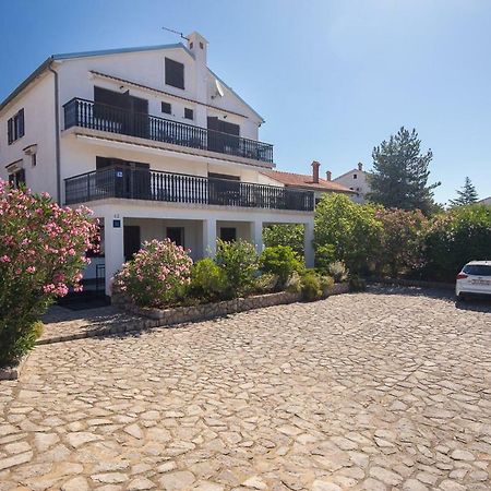 Rooms Miramare Krk Town Esterno foto